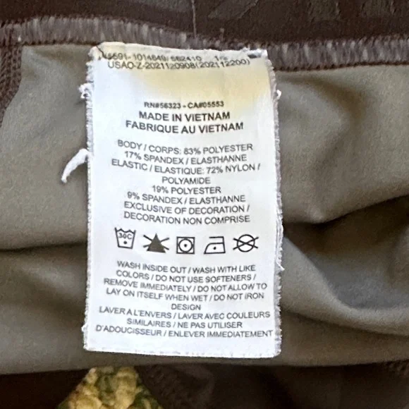 Nike Women's Black and Gray Athletic Shorts - Picture 5 of 5